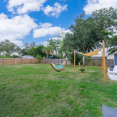 Forever Summer - Entire House! With King Bed! Clearwater Exteriör bild